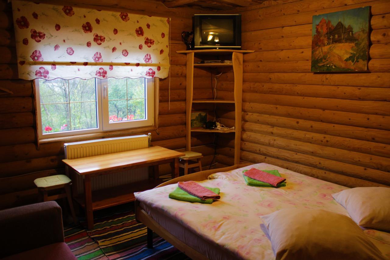"Lian" Family Hotel & Restaurant Volosyanka  Eksteriør bilde