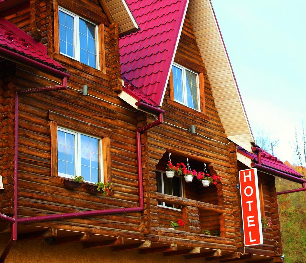 "Lian" Family Hotel & Restaurant Volosyanka  Eksteriør bilde